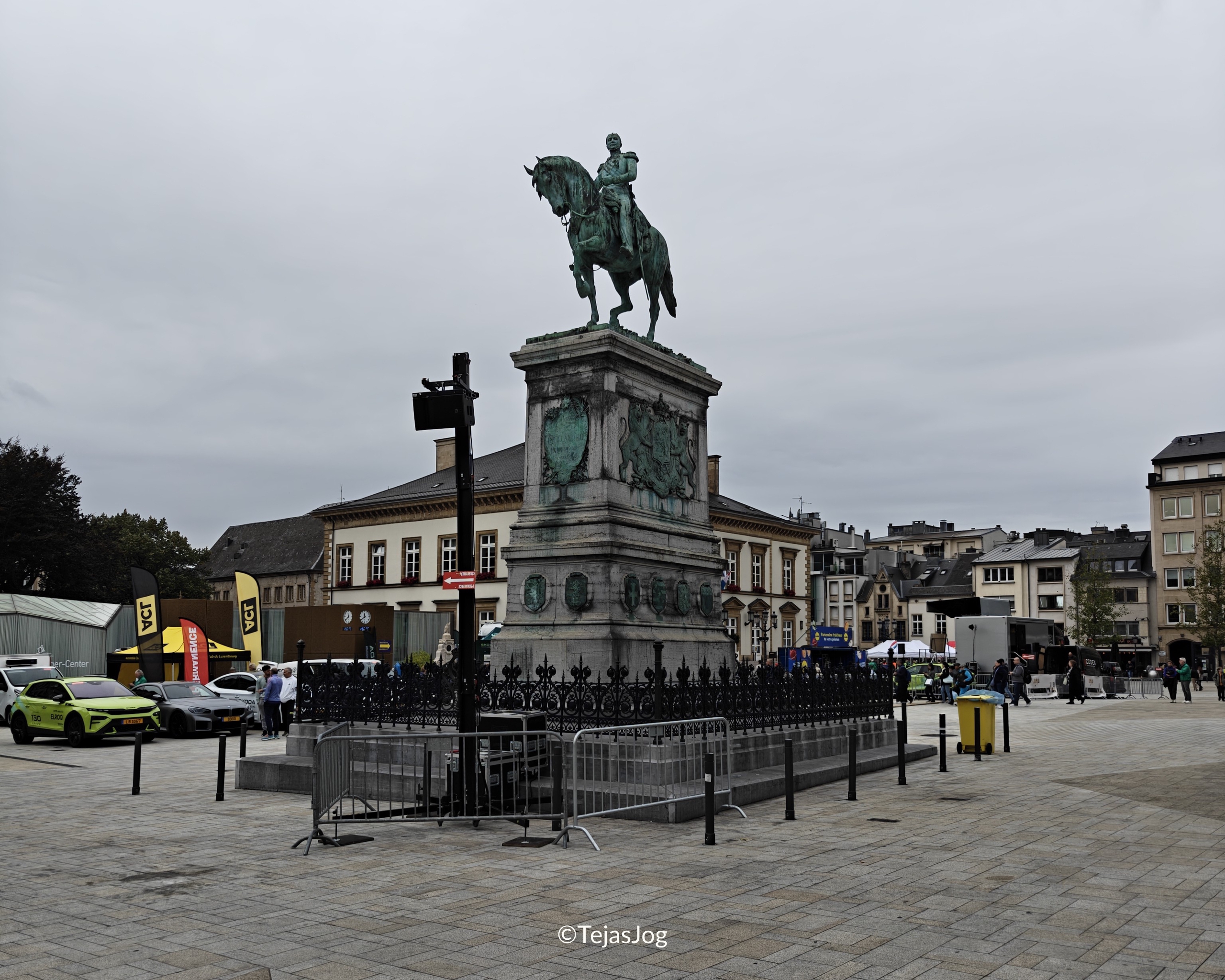 Monument for Grand Duke William II / Statue équestre Guillaume II Monument for Grand Duke William II / Statue équestre Guillaume II
