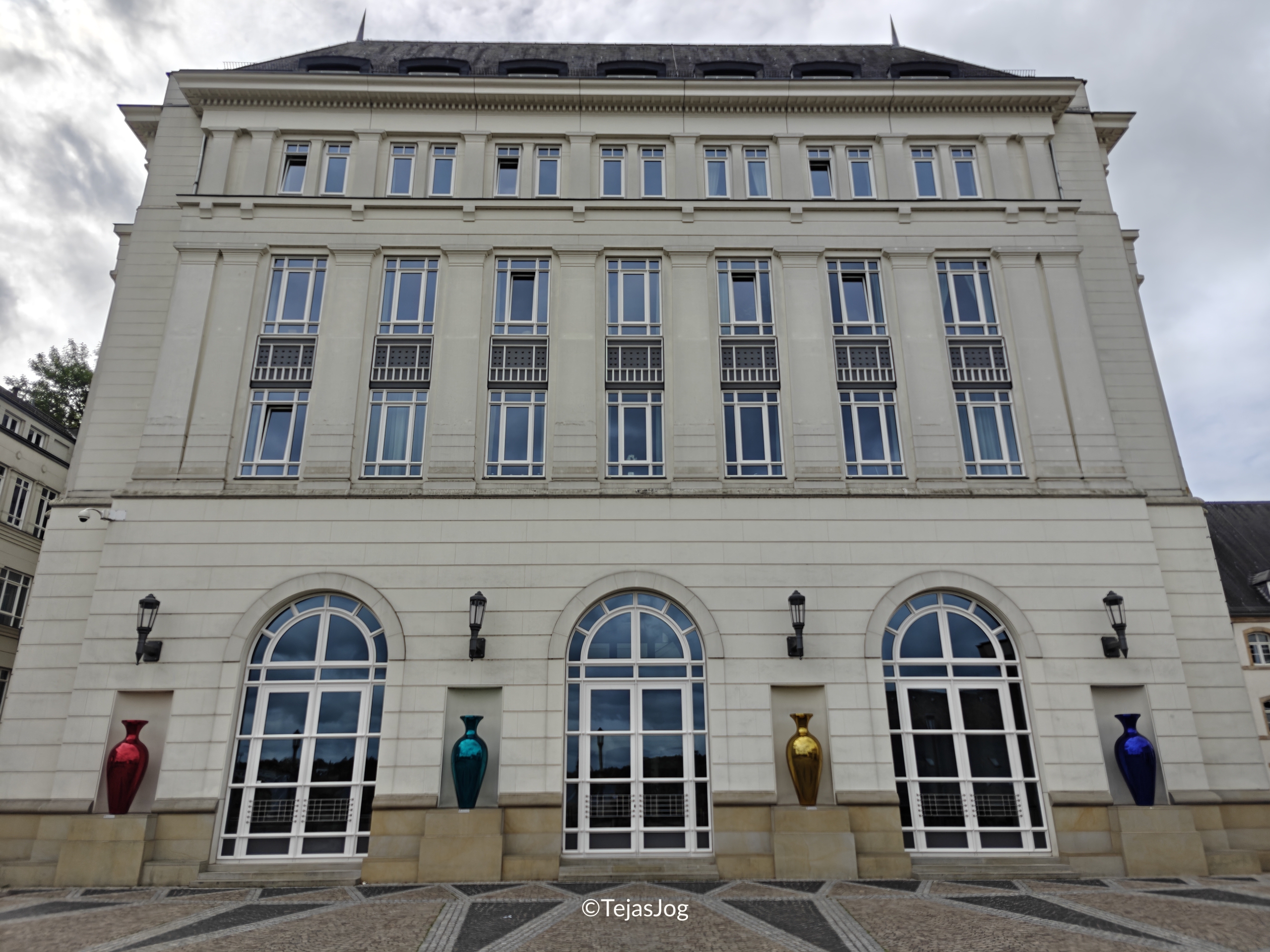 Parcare Saint-Esprit Parcare Saint-Esprit