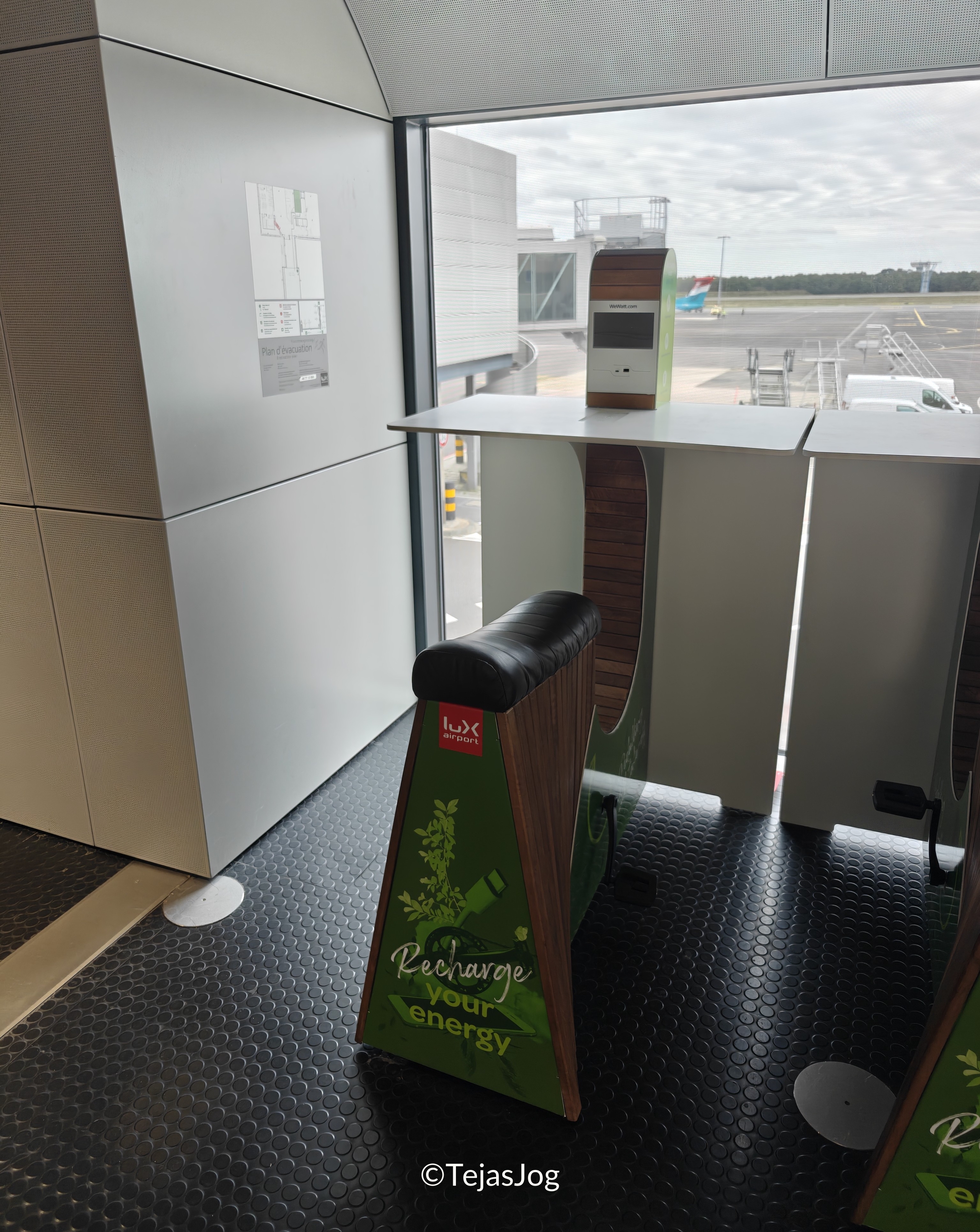 Luxembourg Airport / Aéroport de Luxembourg Luxembourg Airport / Aéroport de Luxembourg