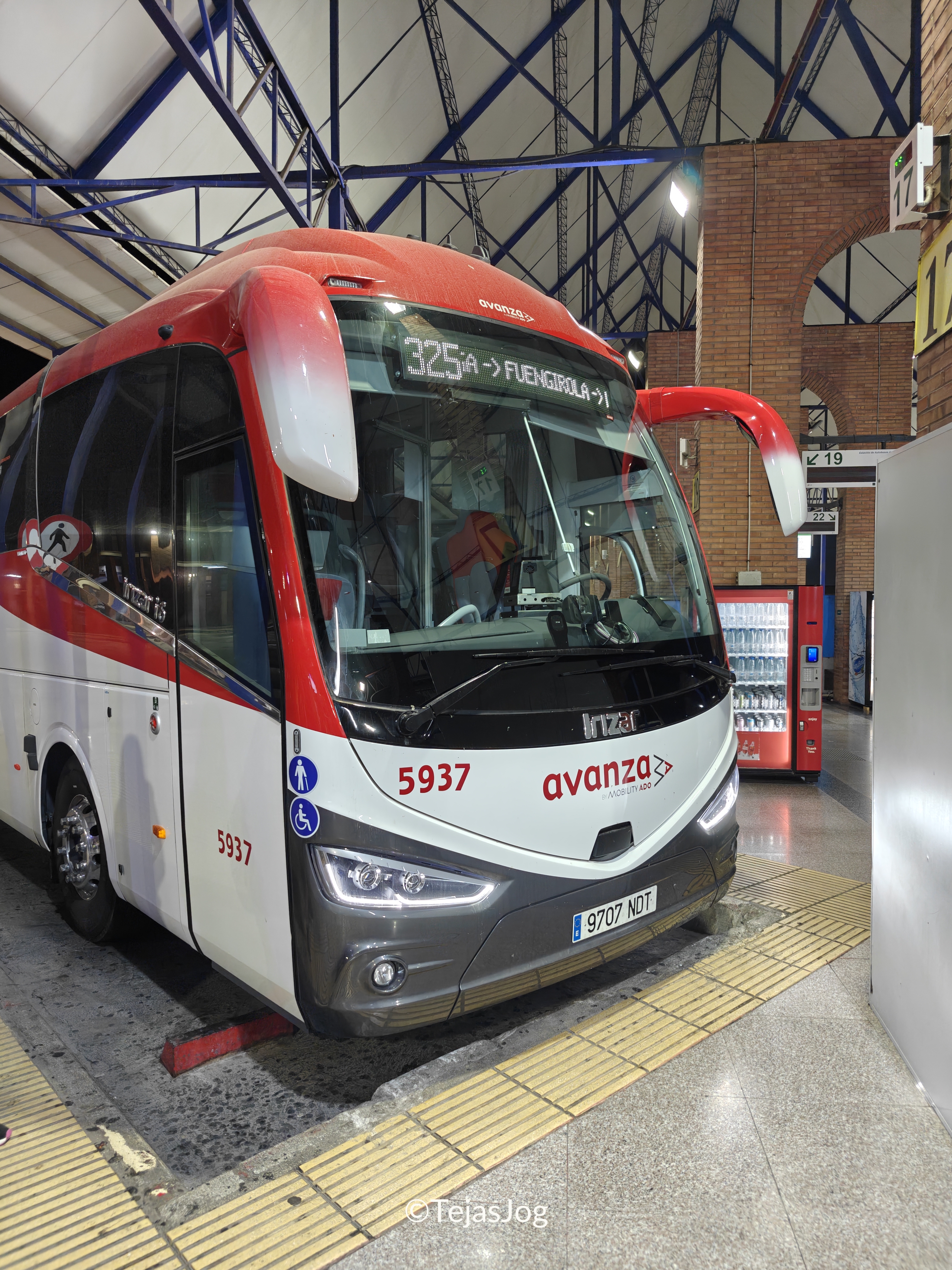 Avanza Bus Avanza Bus