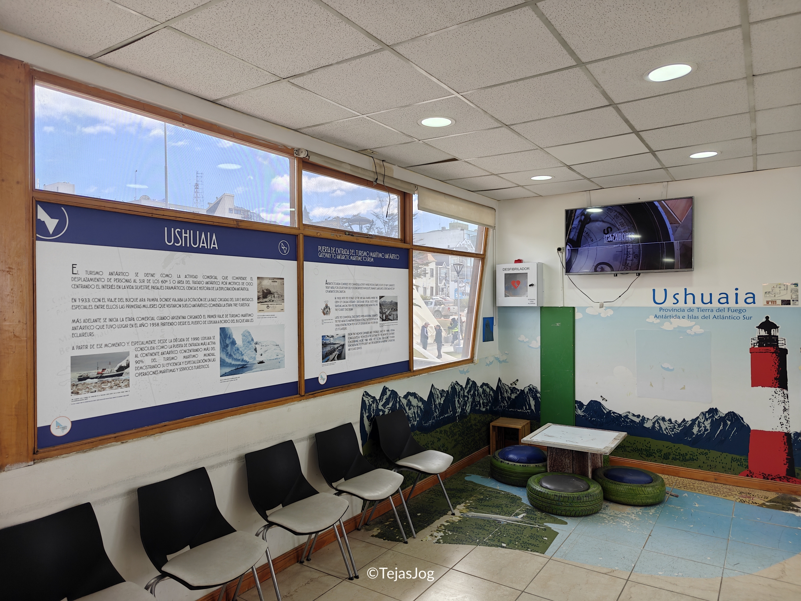 Tourist Information Center / Centro de Información Turística