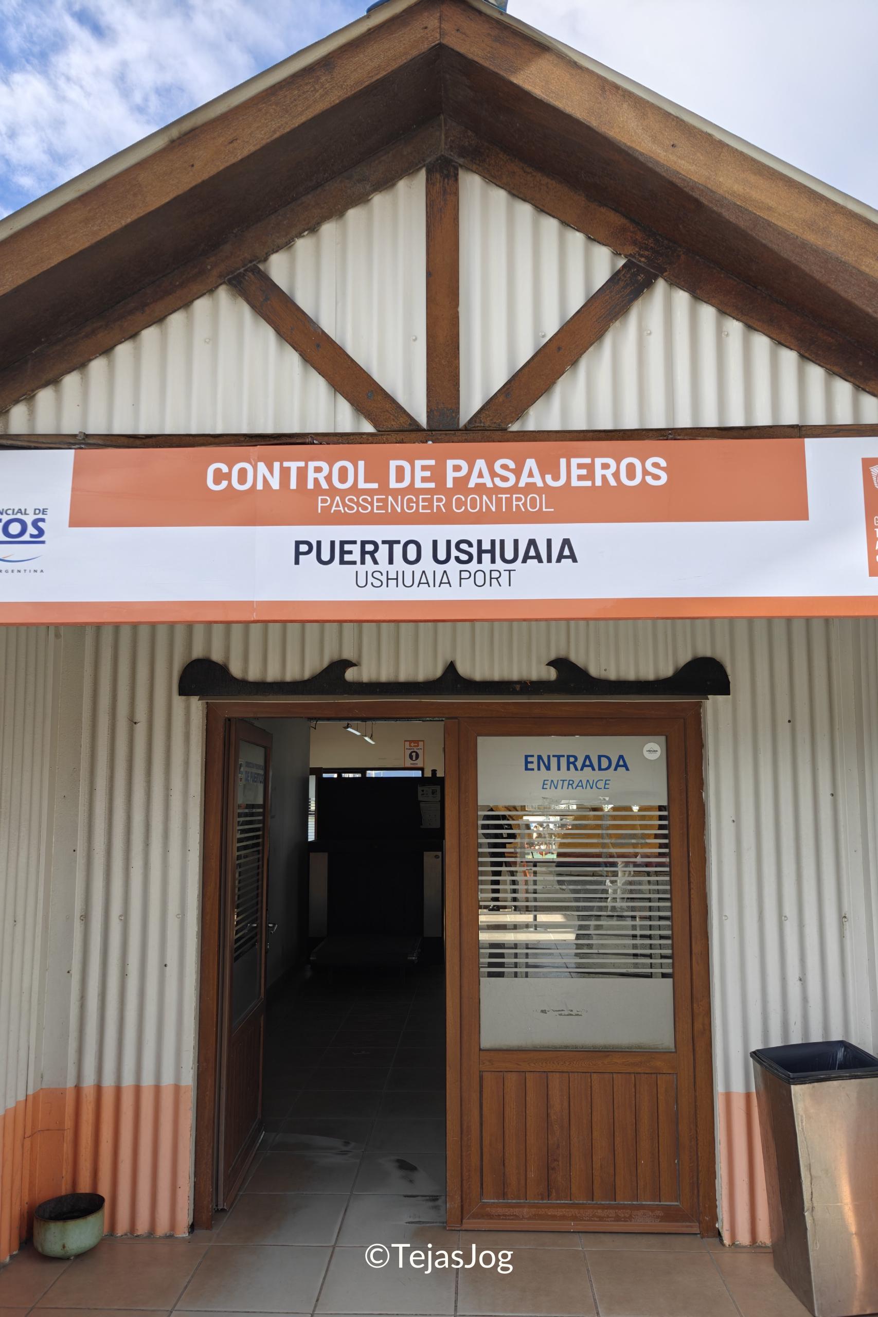 Ushuaia Port / Puerto Ushuaia Ushuaia Port / Puerto Ushuaia