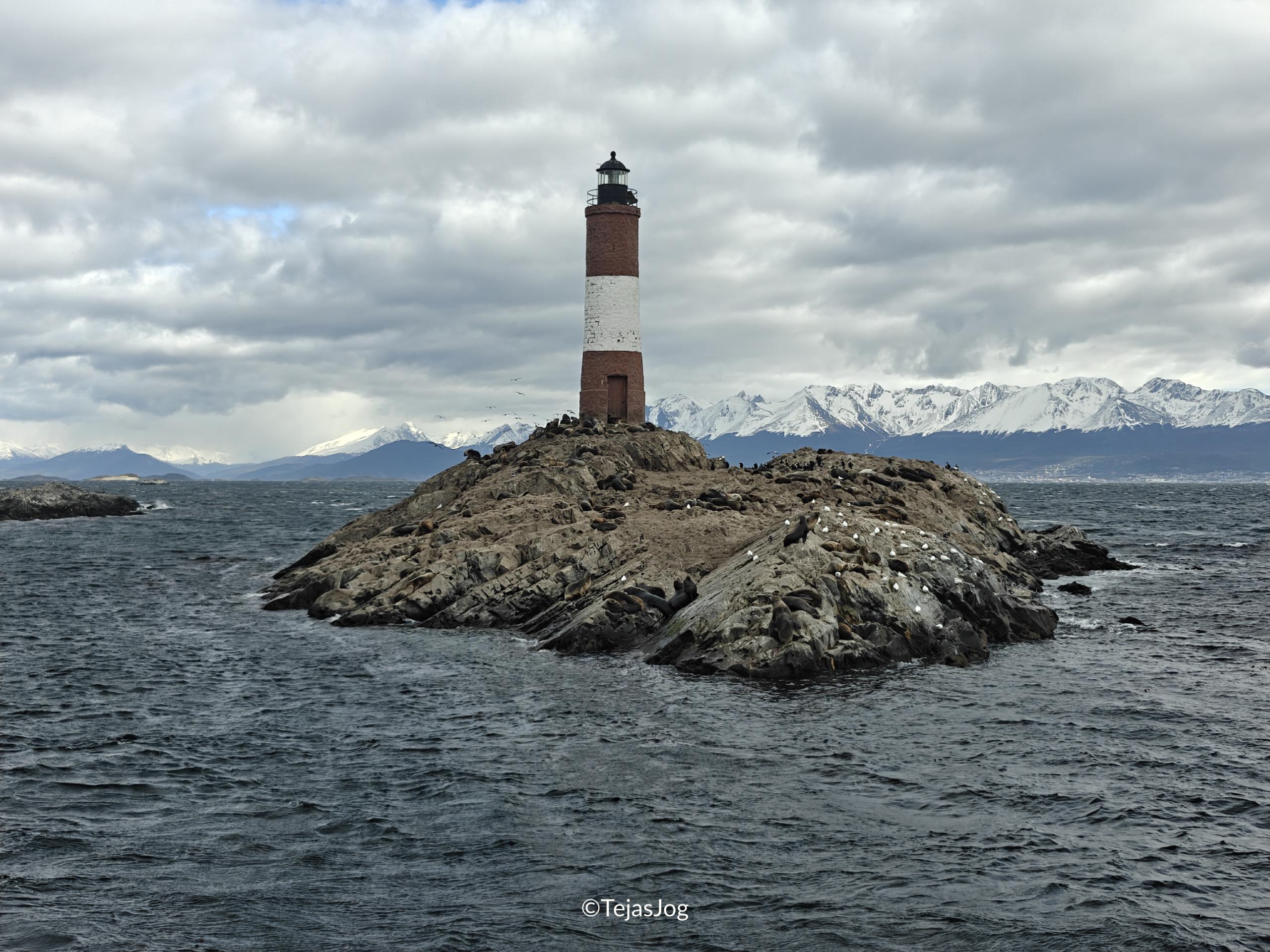 Faro Les Éclaireurs Faro Les Éclaireurs