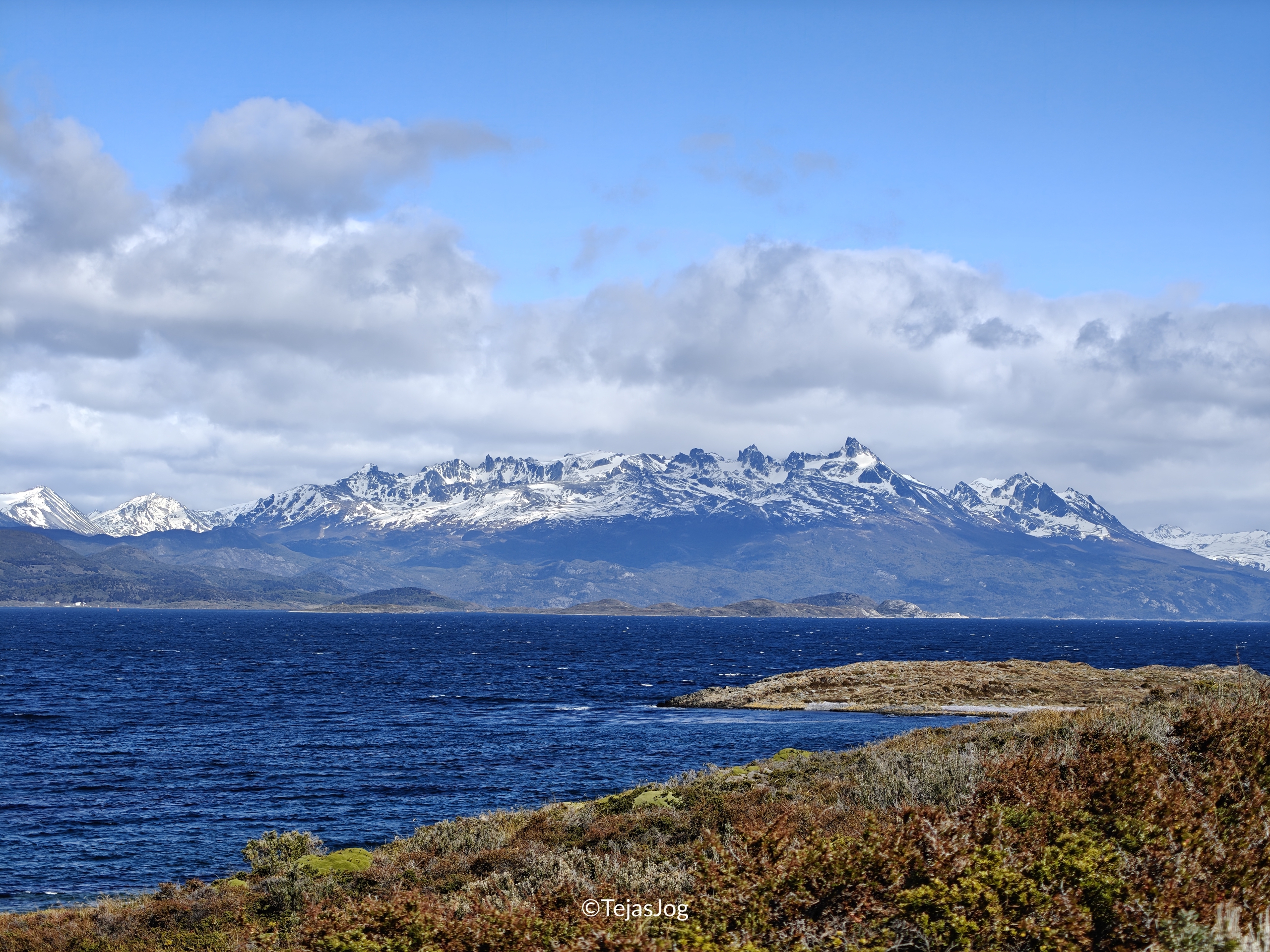 Bridges Island / Isla Bridges
