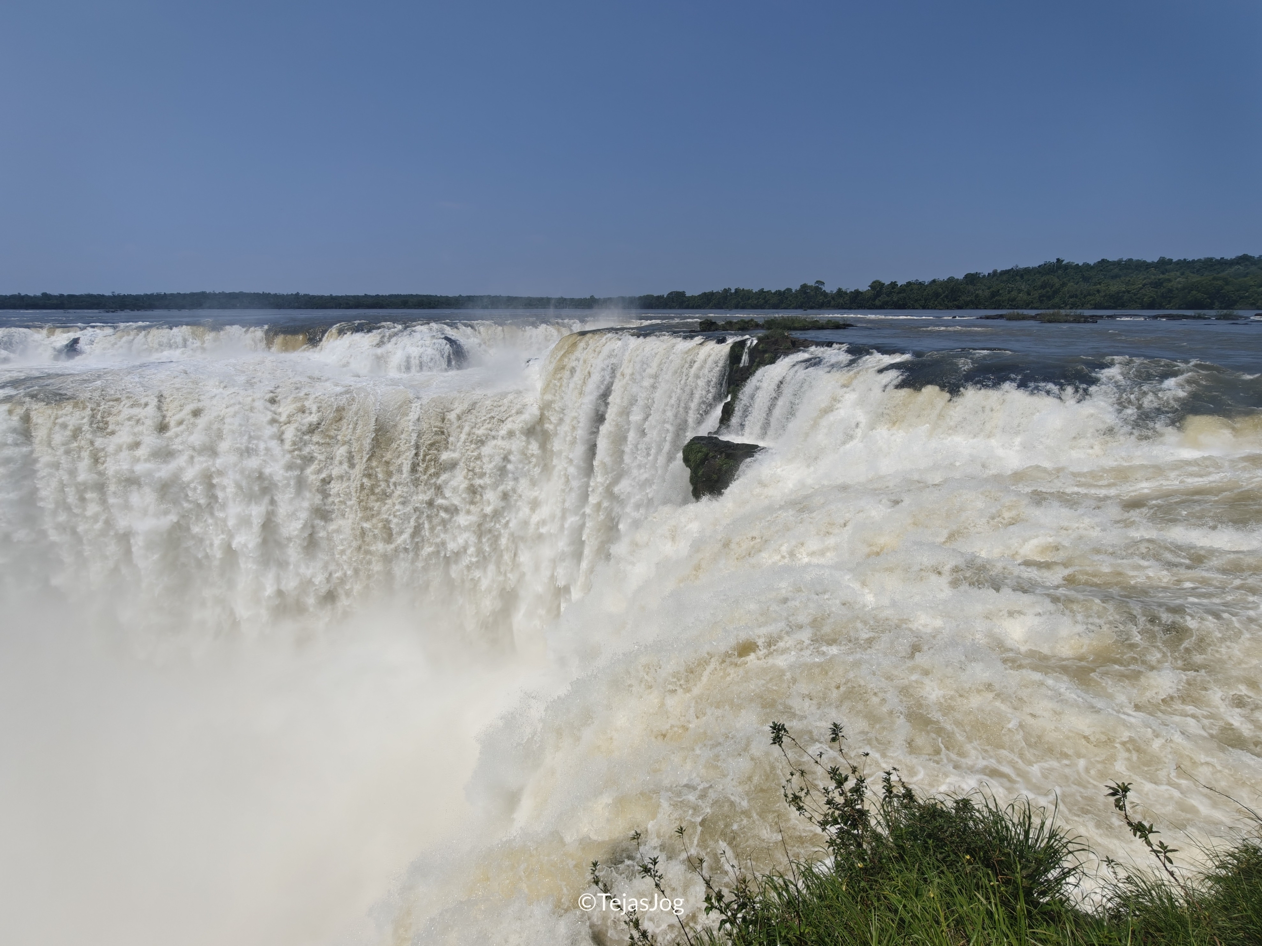 Devil's Throat / Garganta Del Diablo