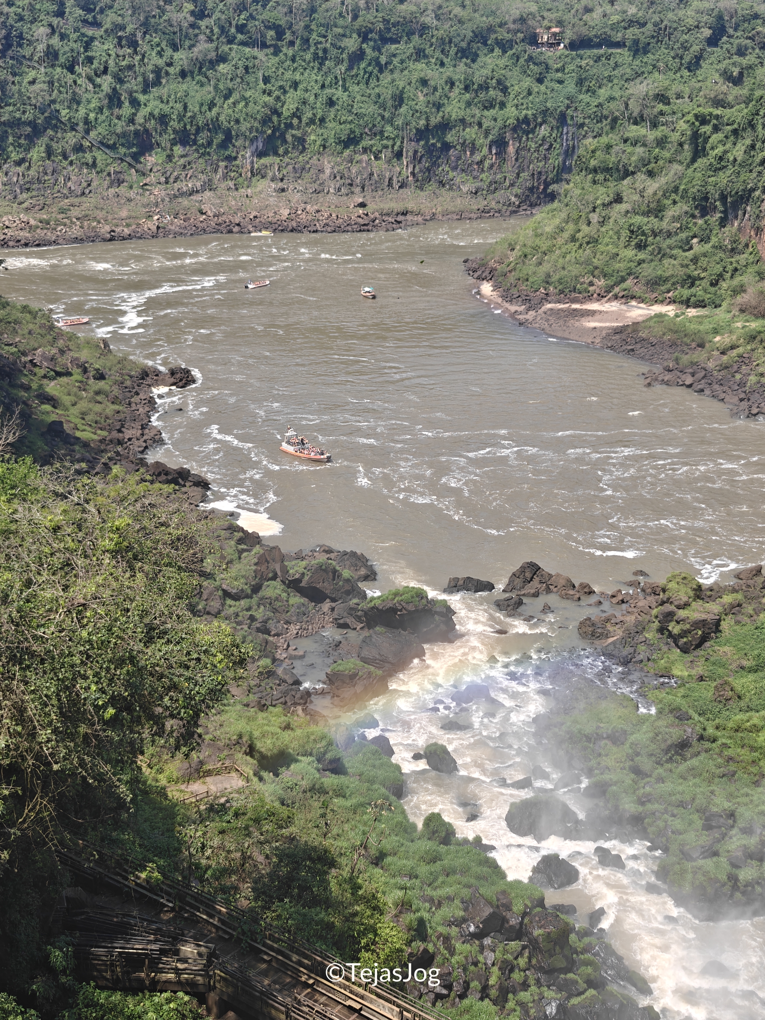 Upper Circuit / Circuito Superior