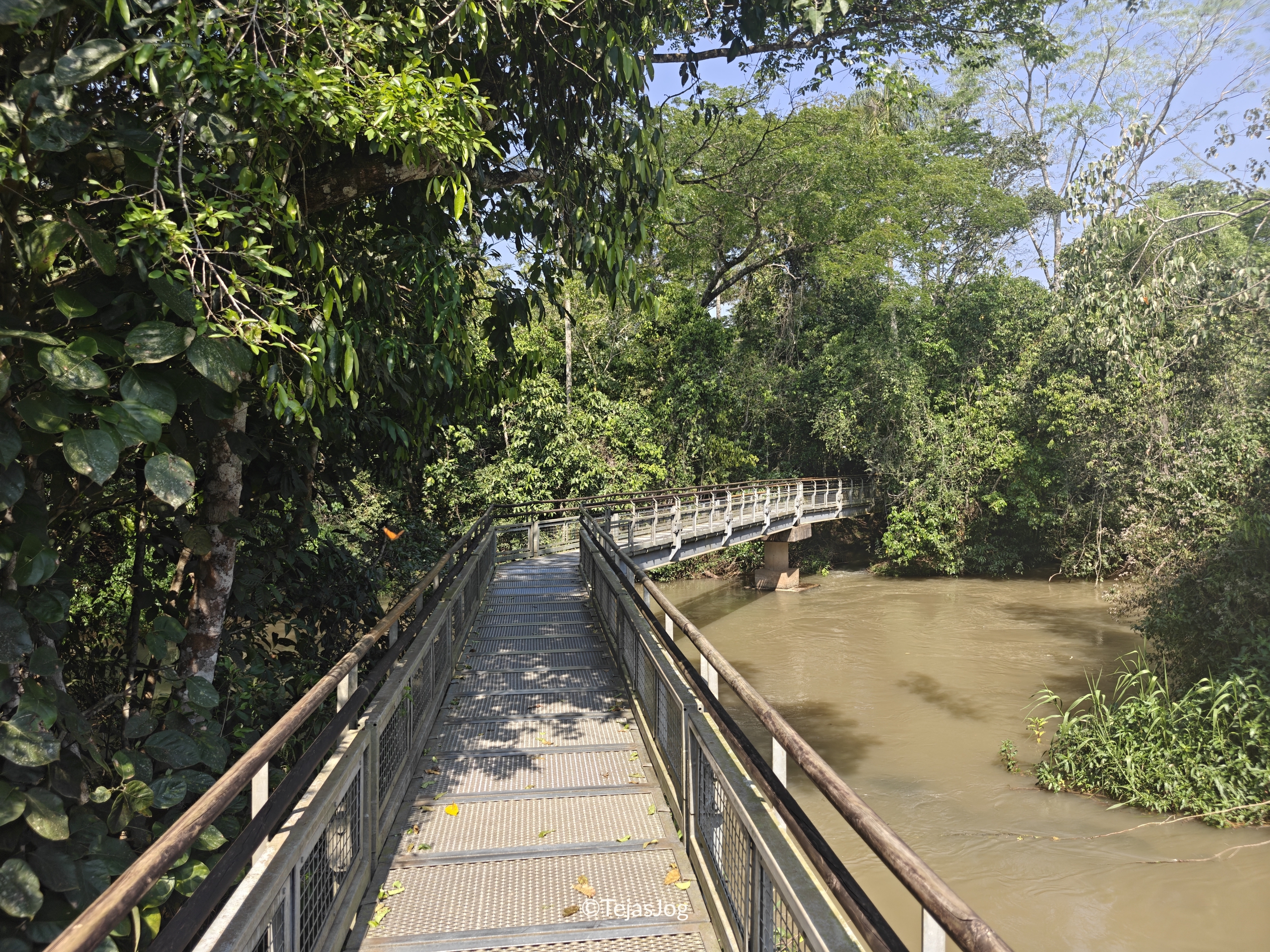 Upper Circuit / Circuito Superior