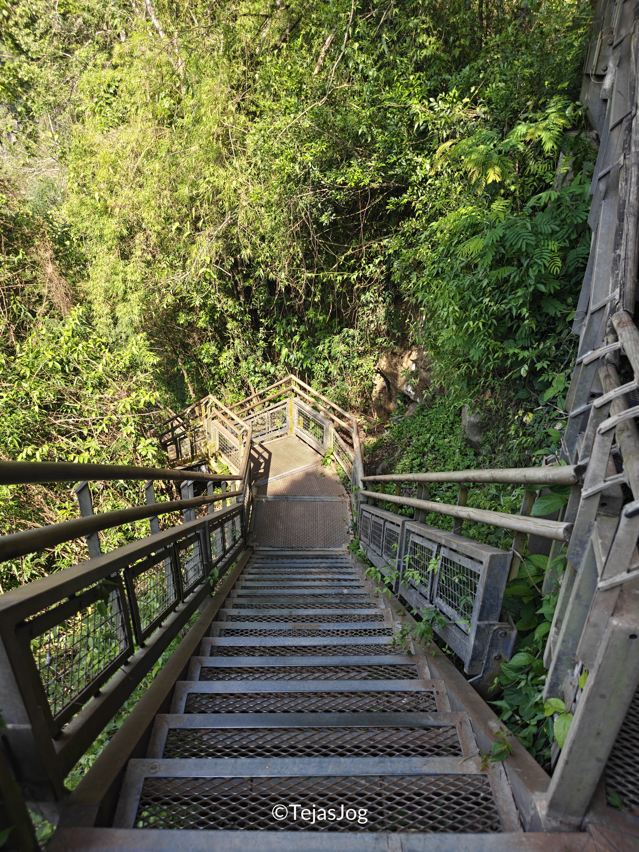 Lower Circuit / Circuito Inferior