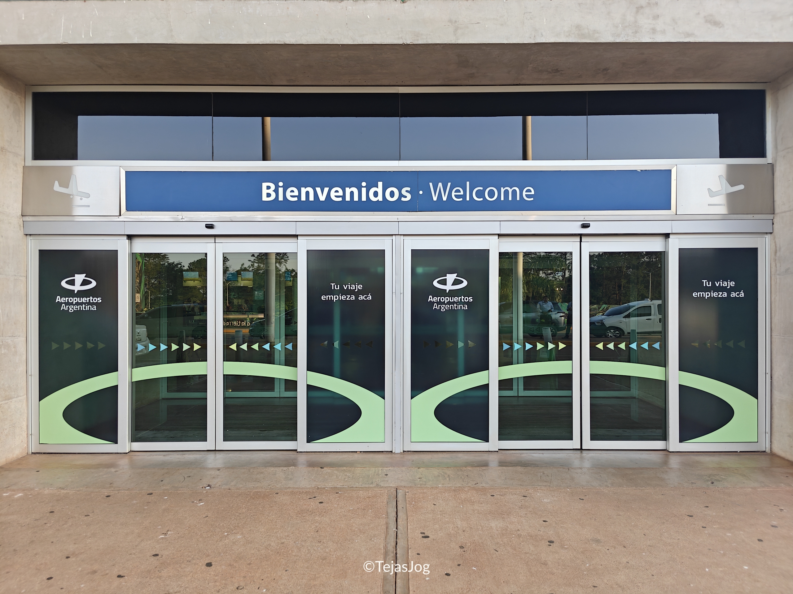 Iguazu Falls International Airport / Aeropuerto Internacional Cataratas del Iguazú