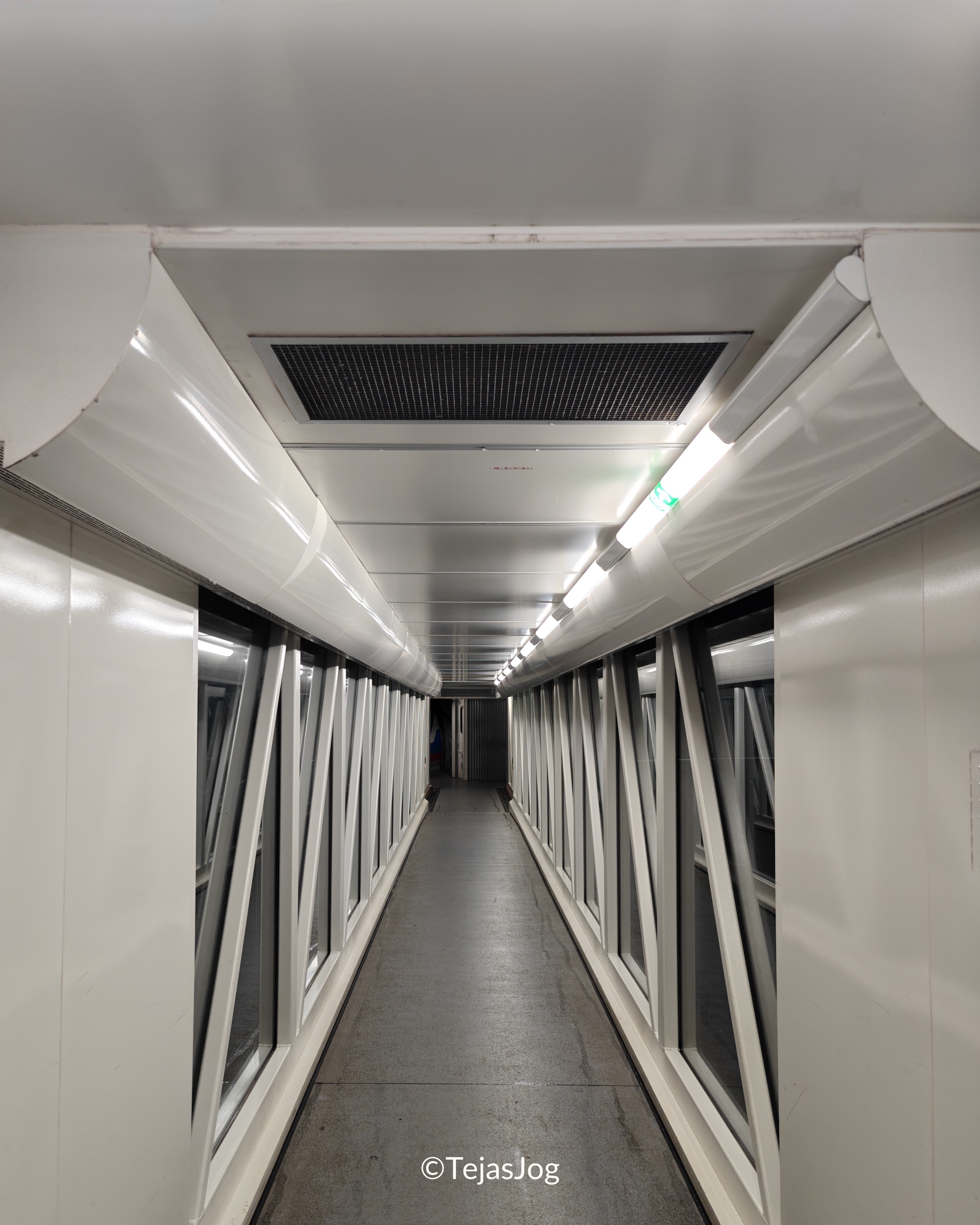 Boarding Aerolineas Argentinas 1793