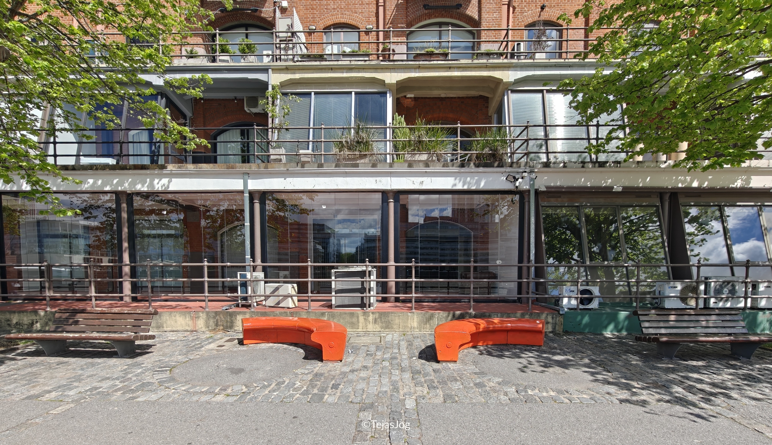 Along the Río Dique