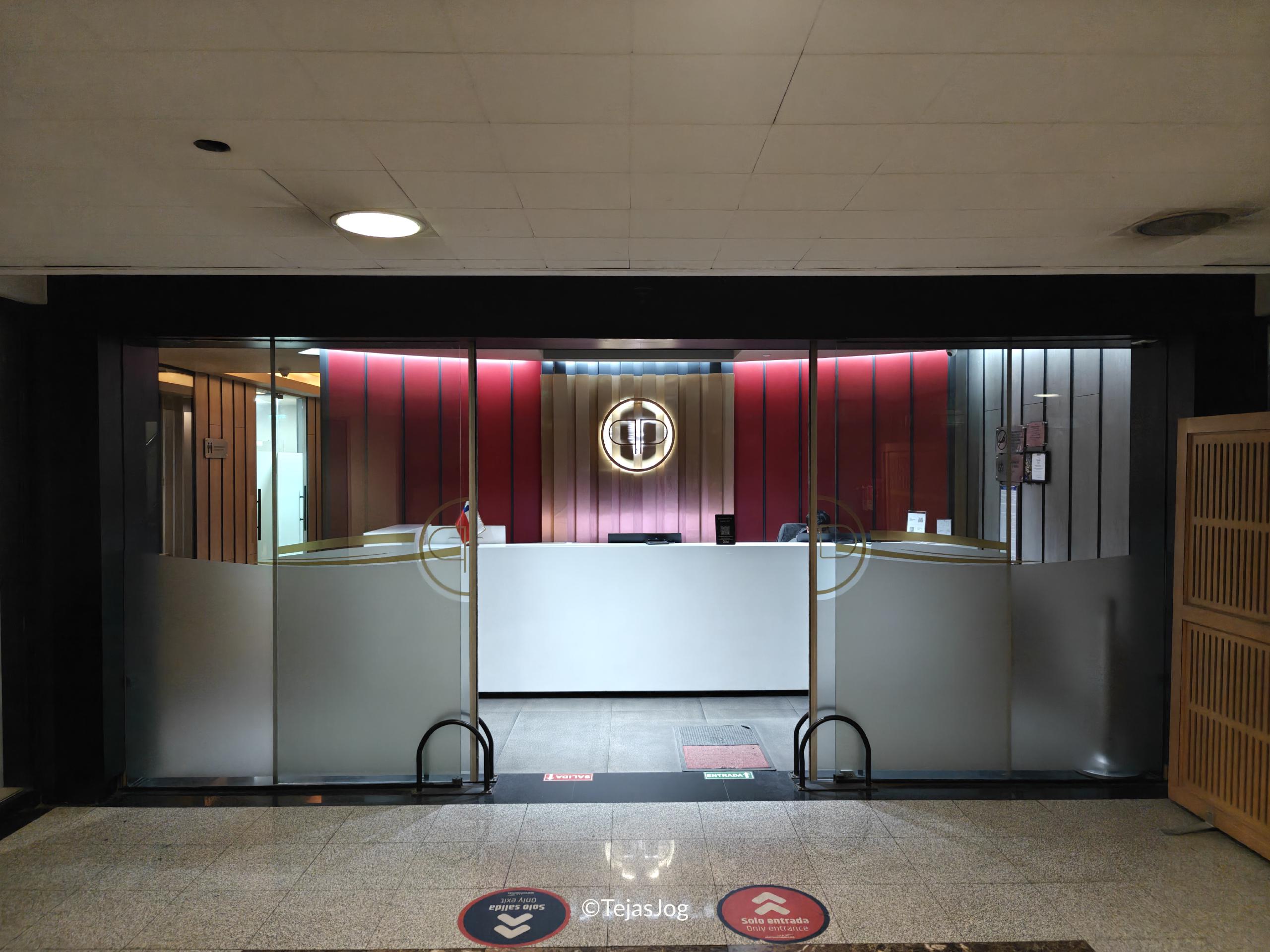 Andes Lounge Andes Lounge