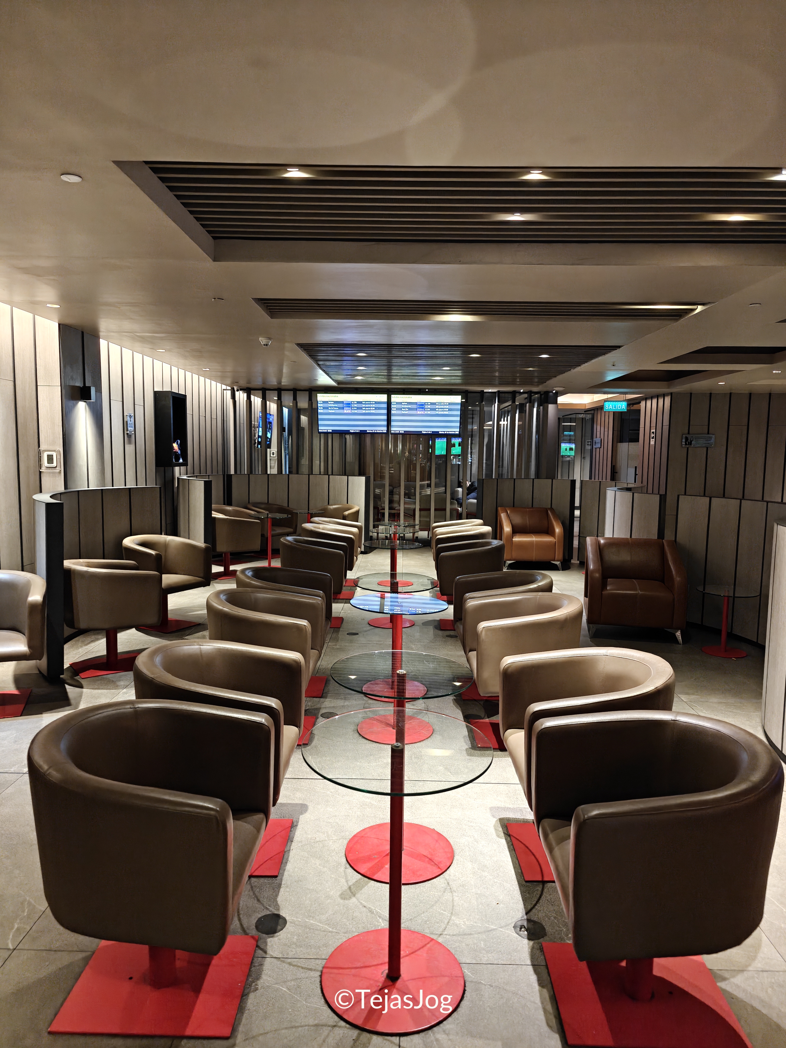 Andes Lounge Andes Lounge