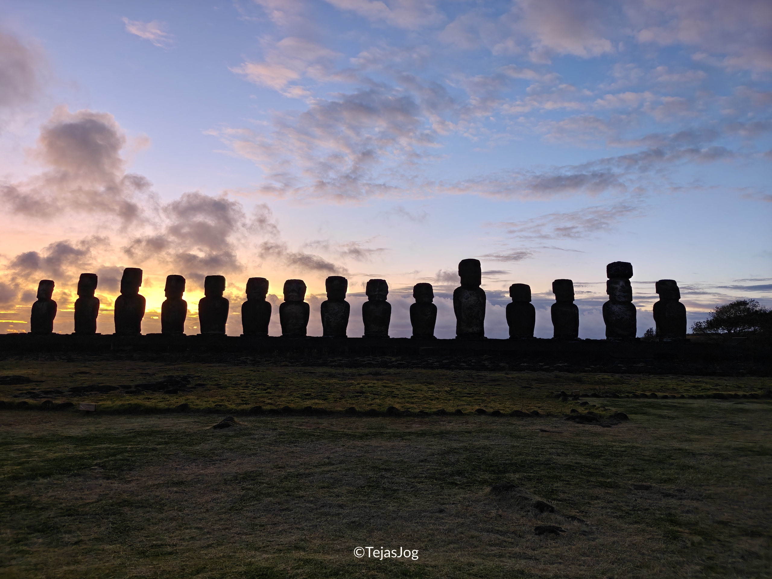 Sunrise at  Ahu Tongariki