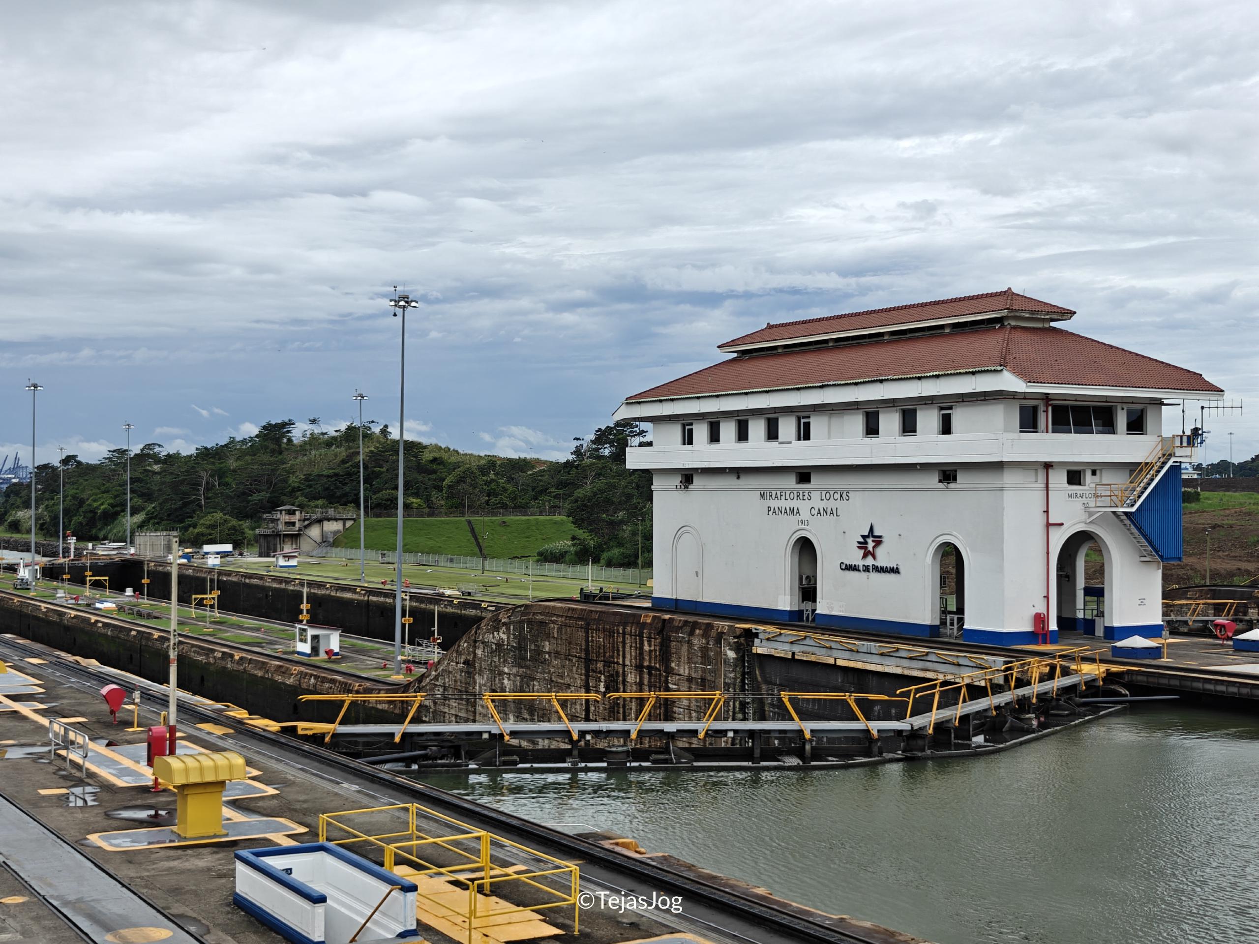 Miraflores Locks / Miraflores Visitor Center Miraflores Locks / Miraflores Visitor Center
