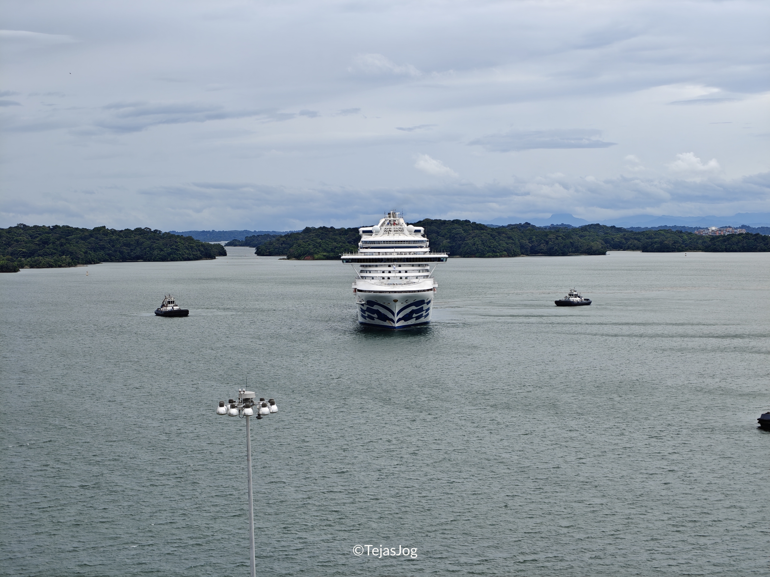 Agua Clara Locks Visitor Center