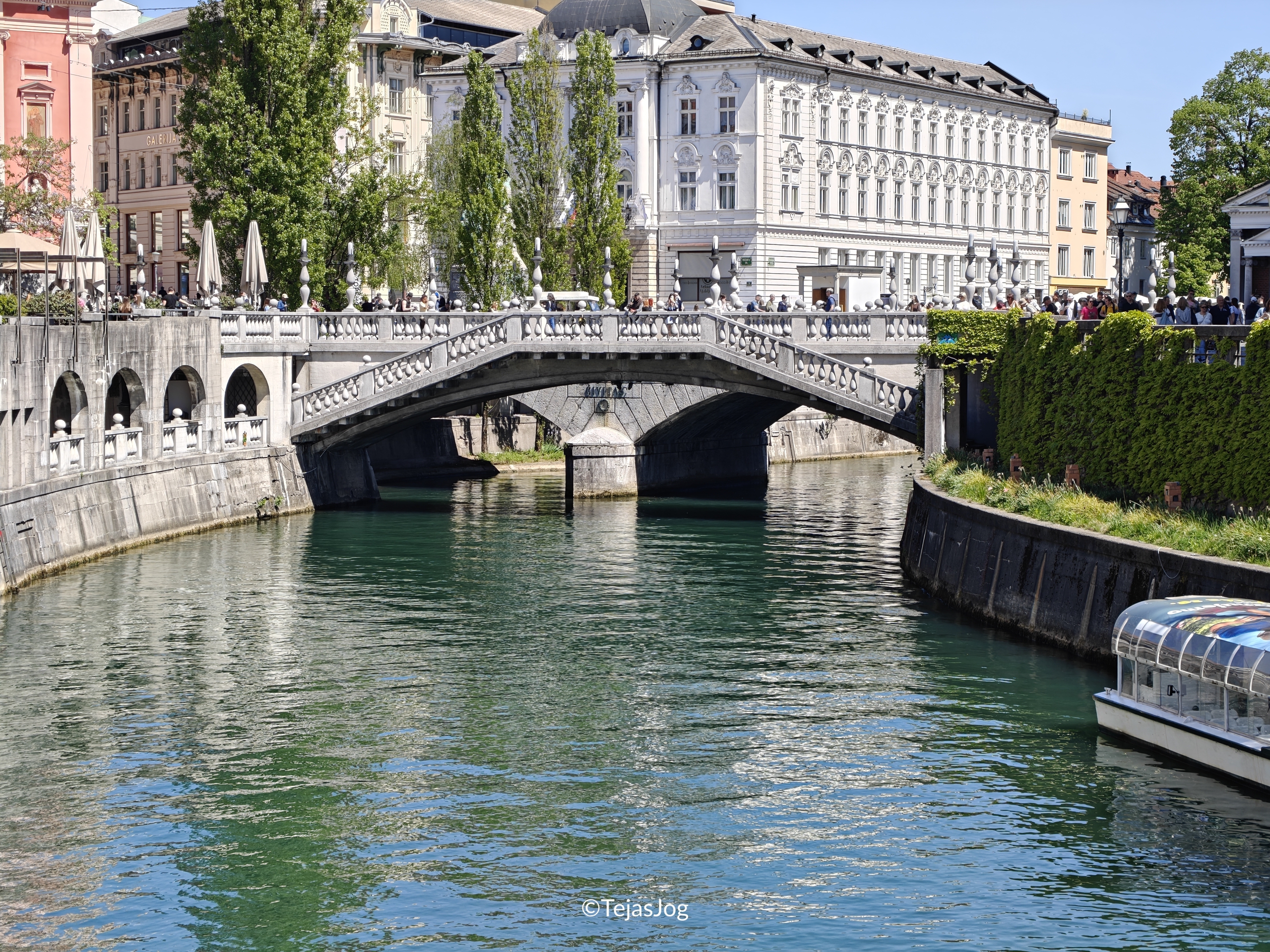 Triple Bridge / Tromostovje